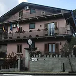 Alfio Tomaselli Couette-café 3*